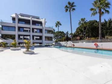 Attique avec piscine à vendre à Elviria - Cabopino