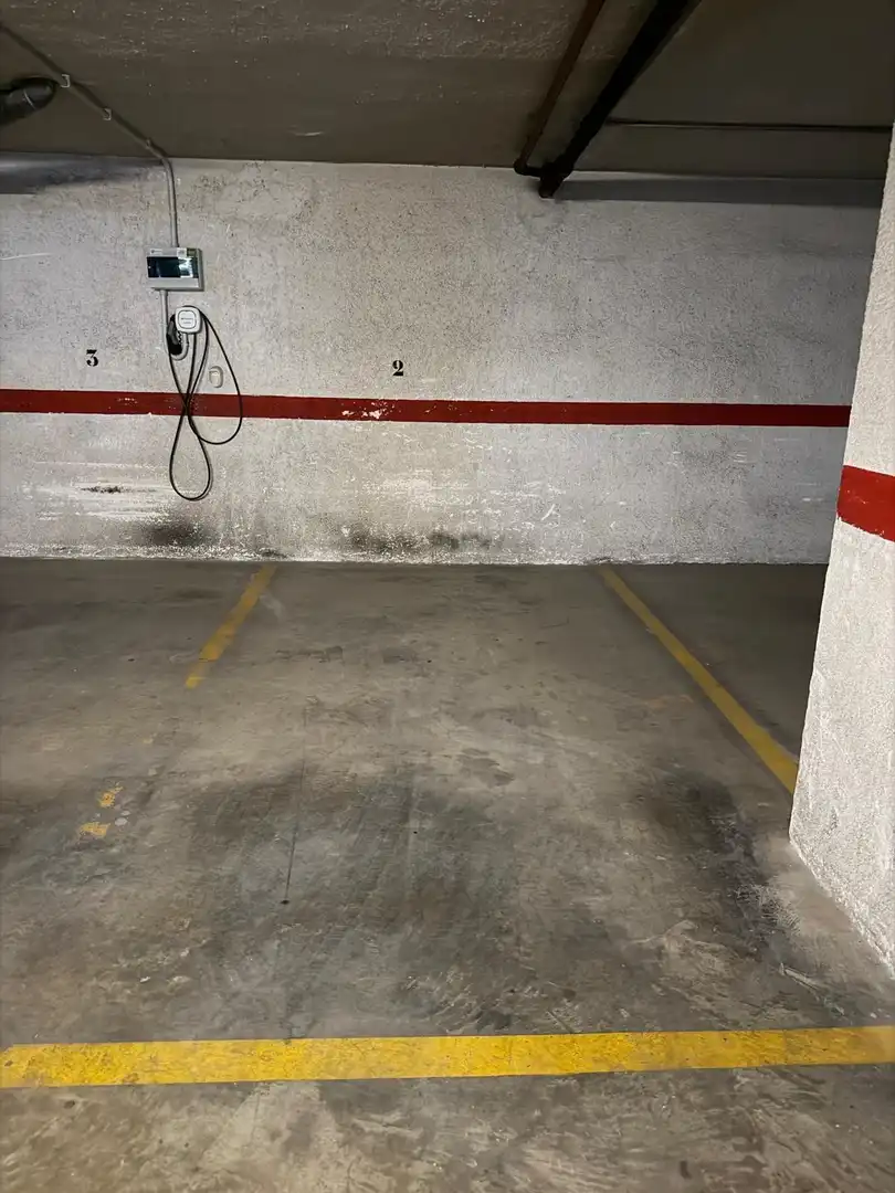 Parking of Flat for sale in Valencia  with Balcony
