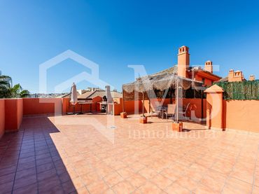 Attico con balcone in vendita a Torre del Mar