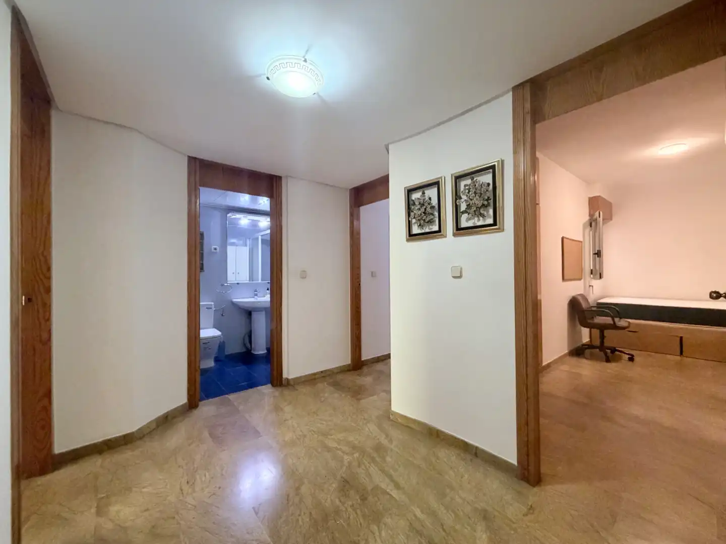 Maisonette zum Verkauf in Murcia mit Klimaanlage, Terrasse und Abstellraum