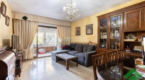 Foto 2 de Pis en venda a Cervantes, Granada