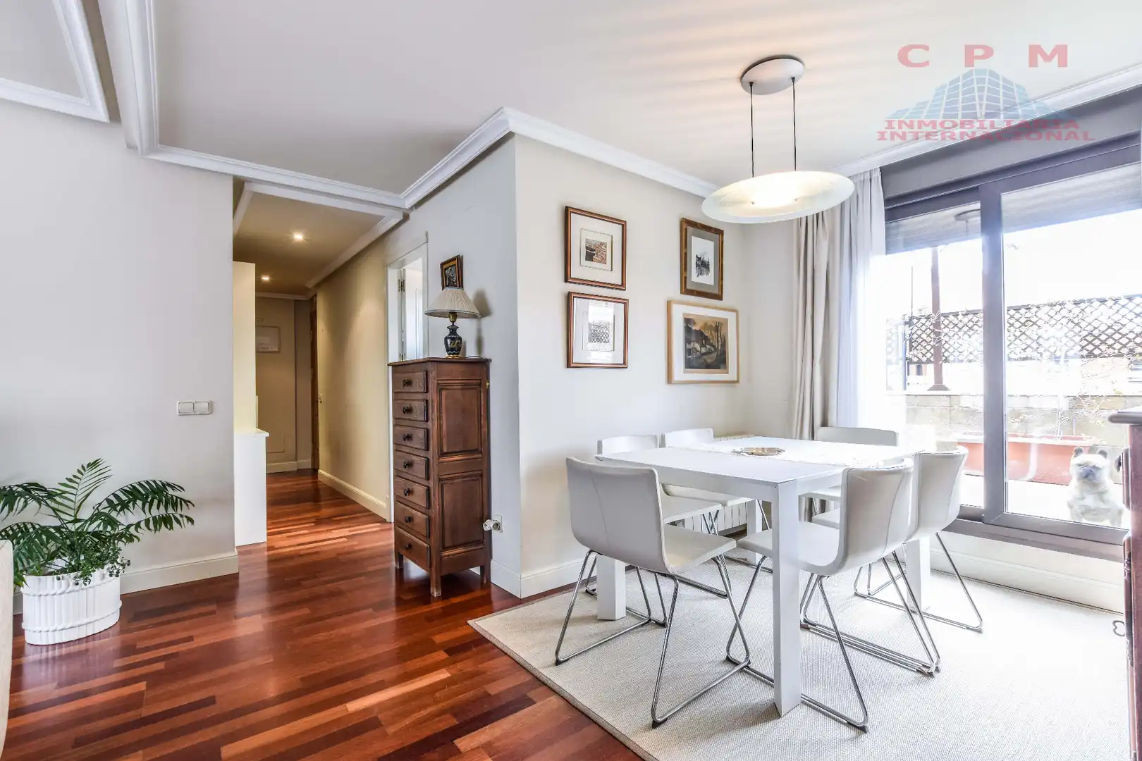 Menjador de Àtic de lloguer en Madrid amb Aire condicionat, Calefacció i Parquet