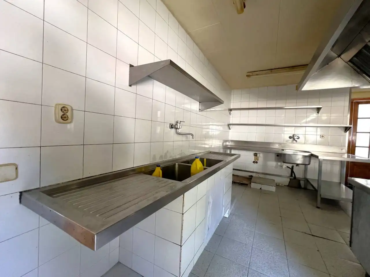 Cuina de Casa o xalet en venda en Campins amb Aire condicionat, Jardí privat i Terrassa