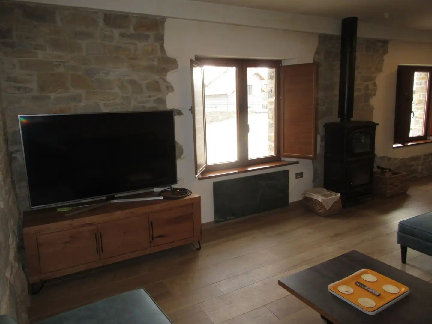 Sala de estar de Casa o chalet en venta en Castiello de Jaca con Calefacción, Jardín privado y Terraza