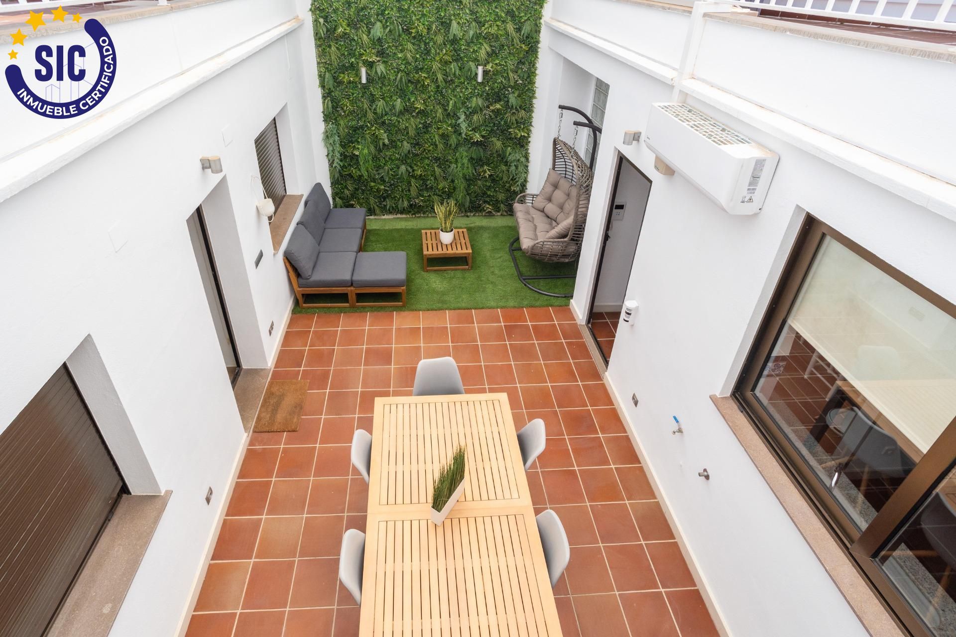 Terrace of House or chalet for sale in Paiporta  with Air Conditioner, Heating and Private garden