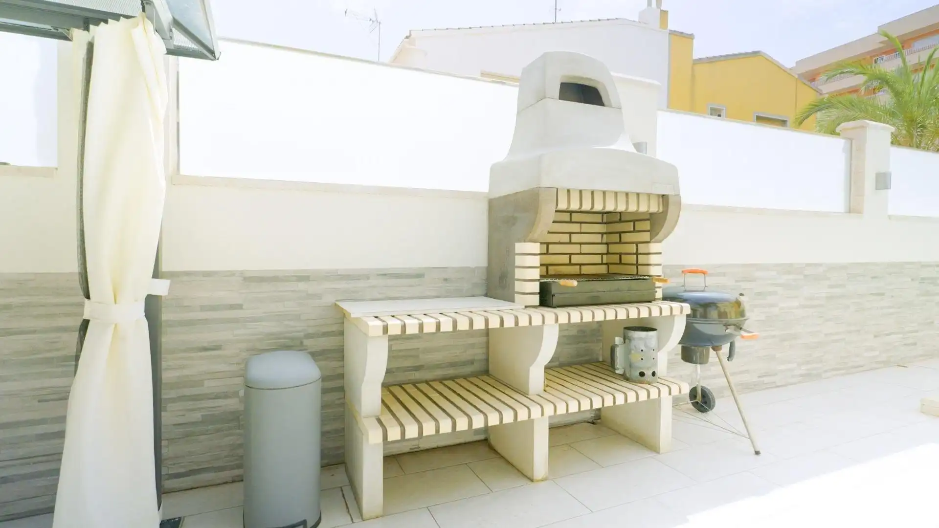 Terraza de Finca rústica en venta en Torrevieja con Calefacción, Jardín privado y Piscina
