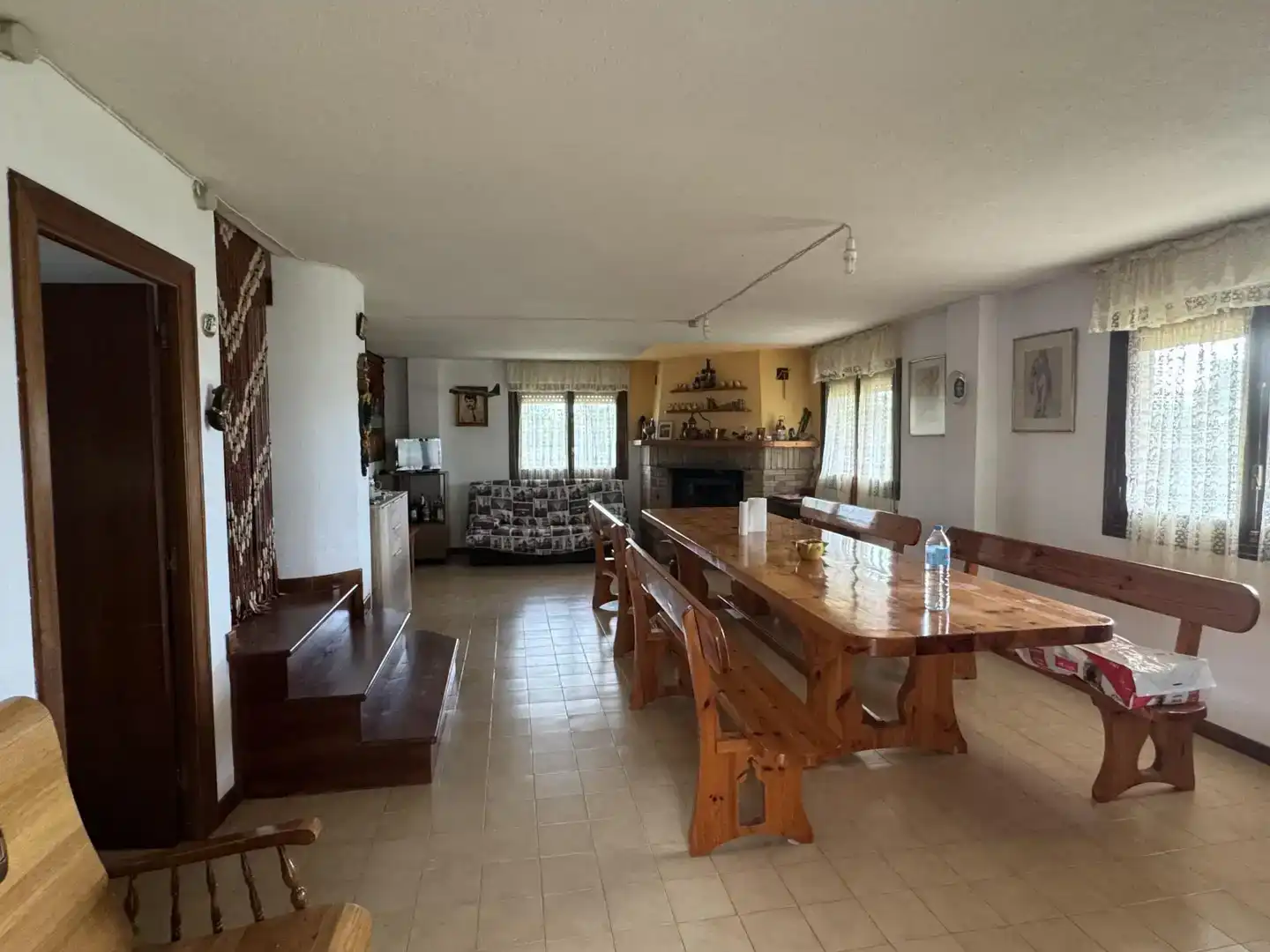 Menjador de Finca rústica en venda en Lodosa amb Jardí privat, Piscina i Moblat