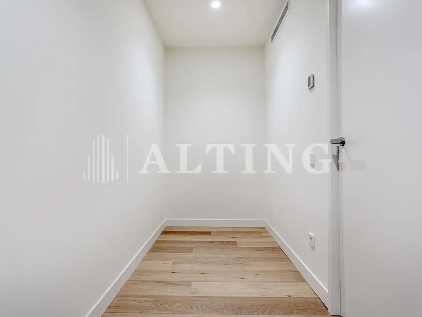 Appartamento con terrazza in vendita a Carrer Pau Claris, imagen 37