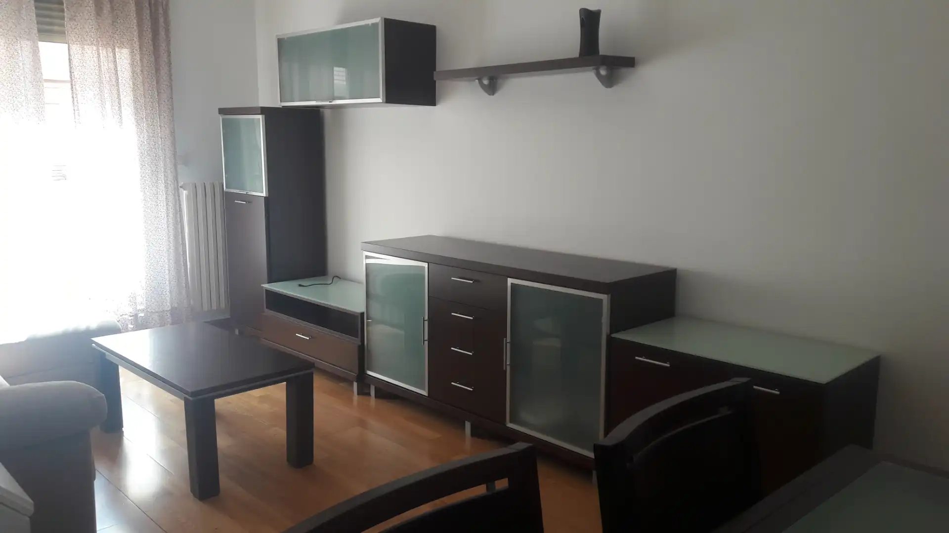Living room of Flat for rent in Zaragoza  with Air Conditioner, Heating and Parquet flooring