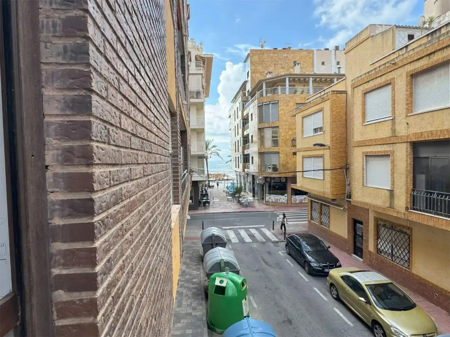 Exterior view of Flat for rent in Torrevieja  with Air Conditioner and Balcony