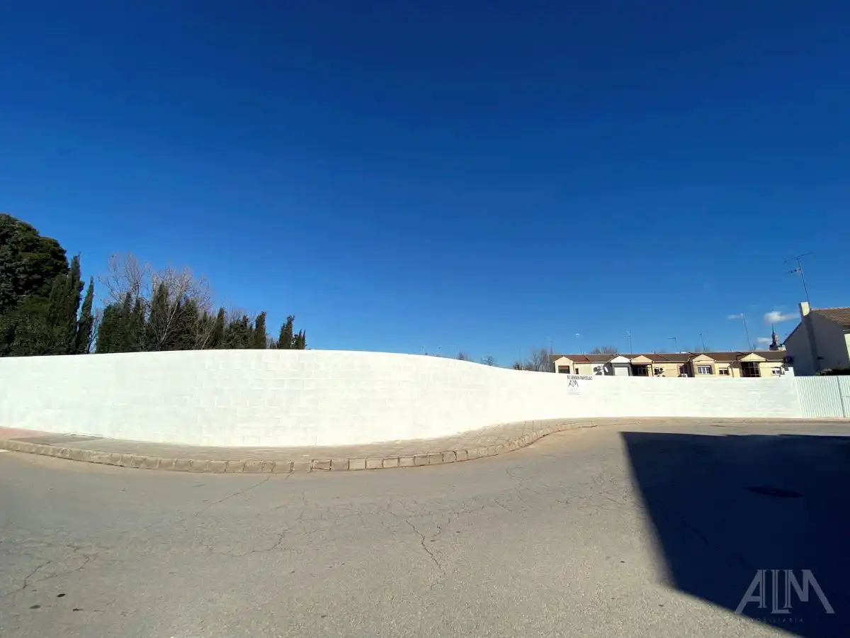Terrenys i solars en venda a Manzanares, imagen 2