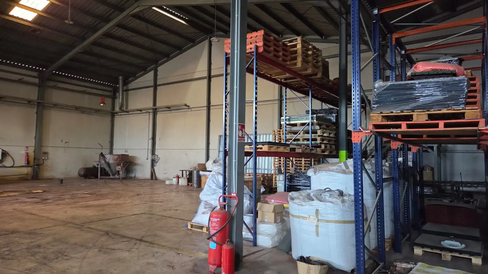 Industrial building for sale in Carretera País Vasc 12, imagen 9