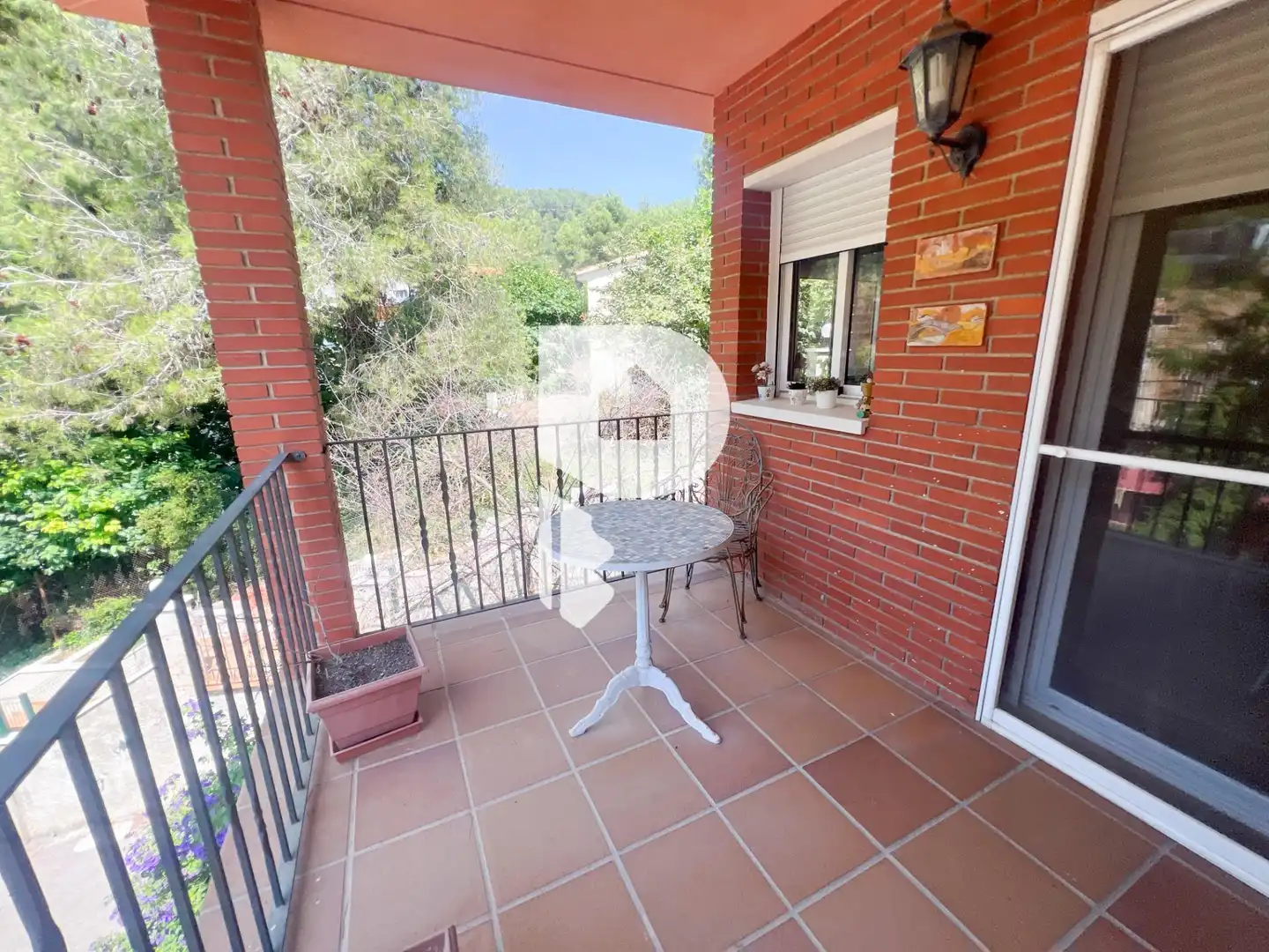 Terrassa de Casa o xalet en venda en Vallirana amb Aire condicionat, Calefacció i Jardí privat
