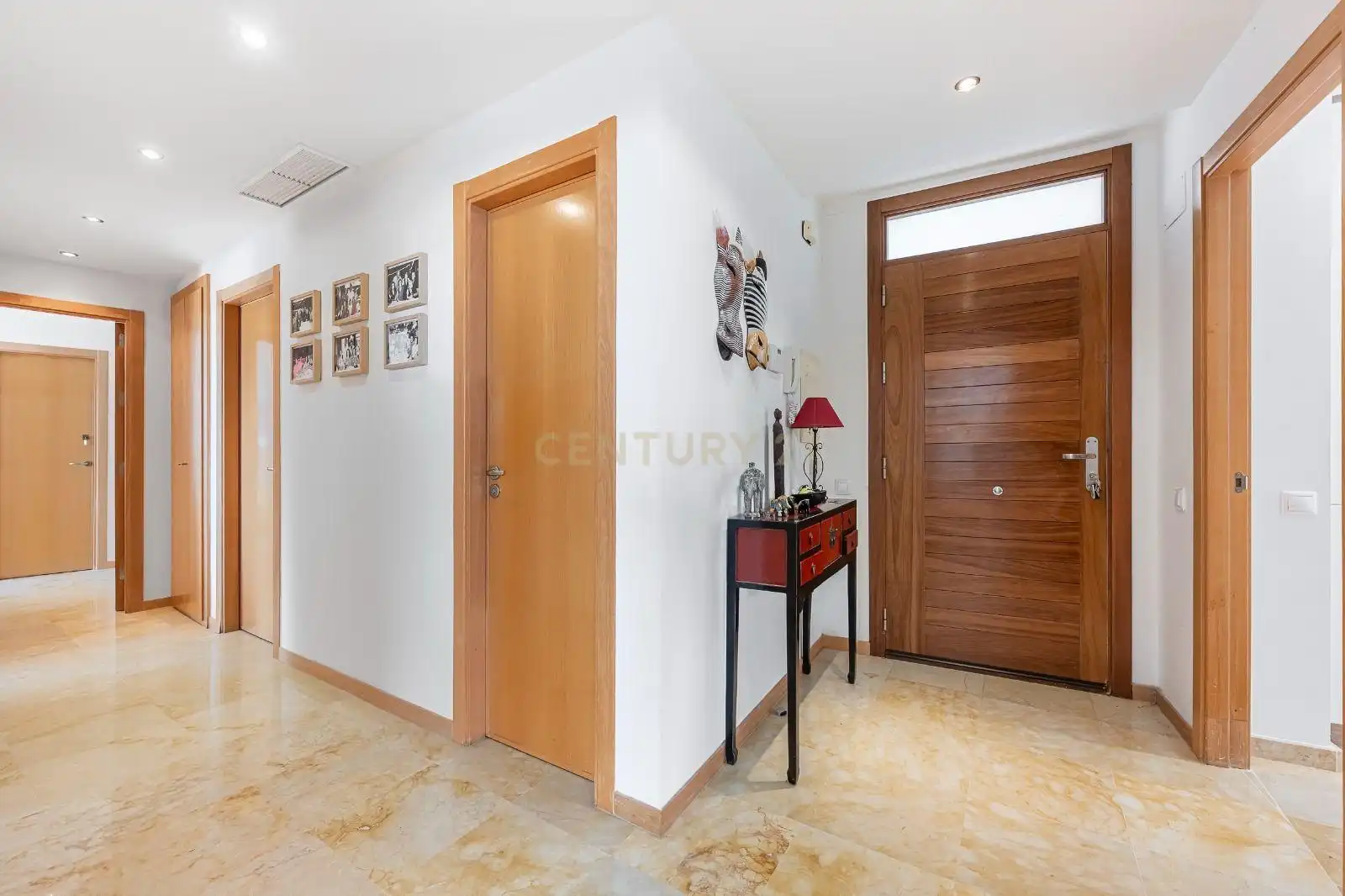Apartamento con piscina en venta en C. El Pinar, 15, 29602 Marbella, Málaga, Spain 73, imagen 6