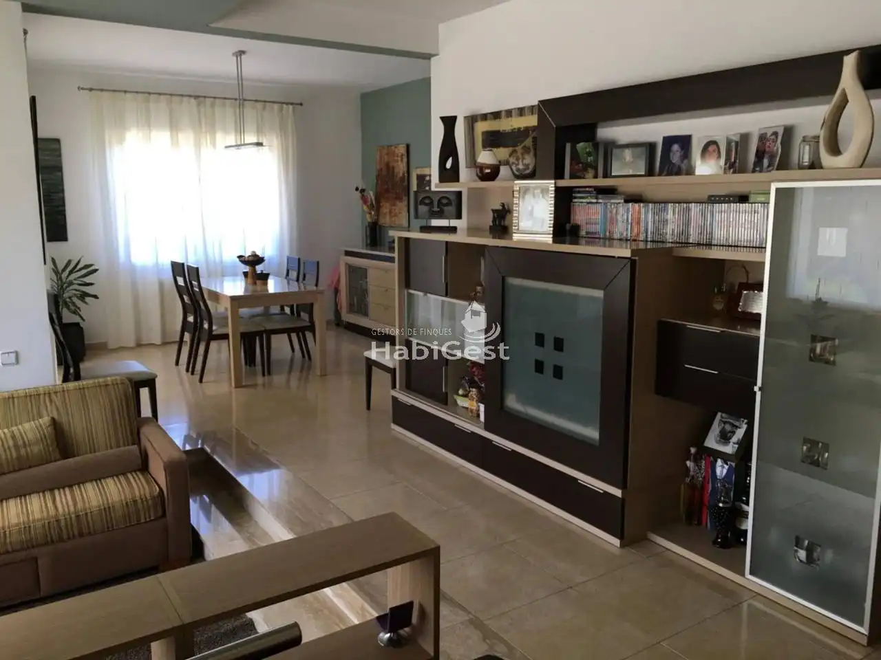 Sala de estar de Casa o chalet en venta en Fontcoberta con Jardín privado, Terraza y Piscina