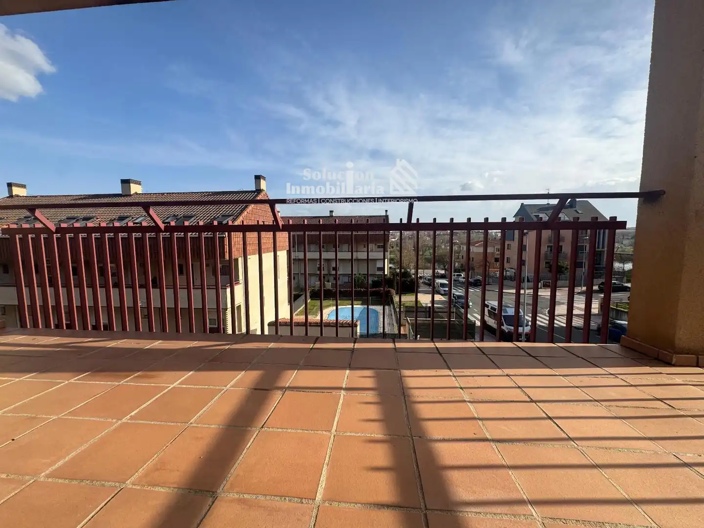 Terraza de Dúplex de alquiler en Salamanca con Calefacción, Terraza y Piscina