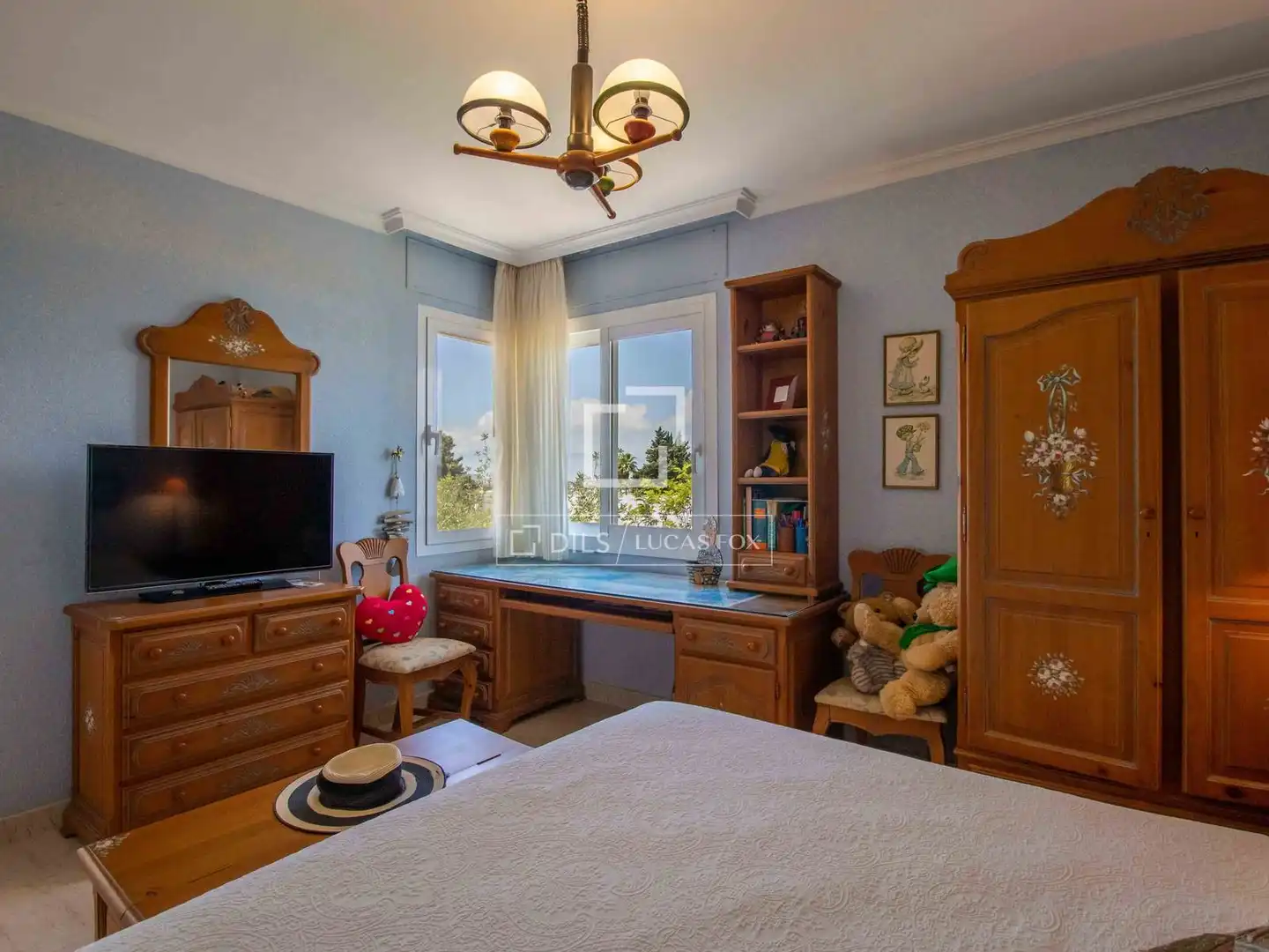 Habitación de Casa o chalet en venta en Santa Eulària des Riu con Aire acondicionado, Calefacción y Jardín privado