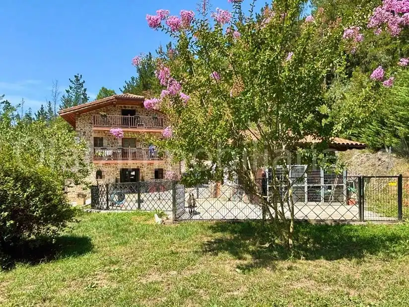 Vista exterior de Casa o chalet en venta en Artzentales con Calefacción y Balcón