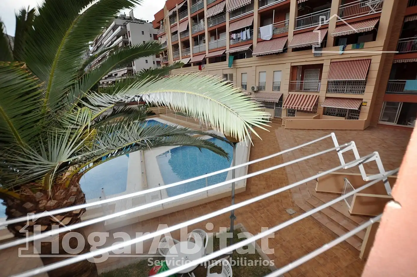 Piscina de Dúplex en venda en La Pobla de Farnals amb Aire condicionat, Calefacció i Jardí privat