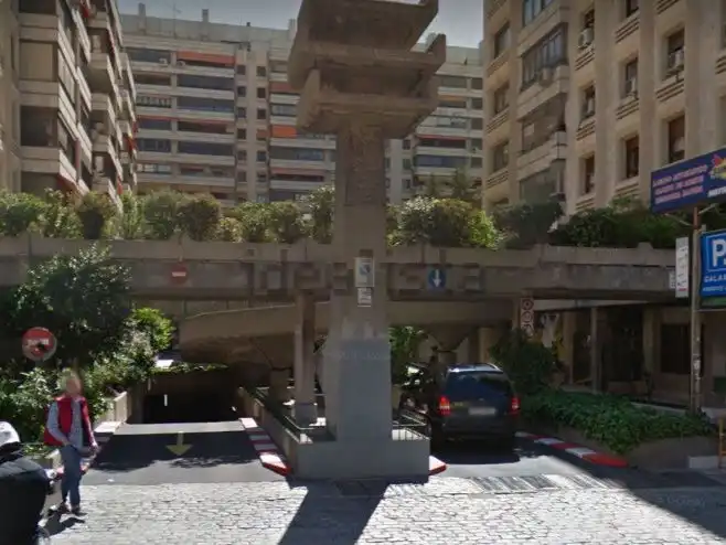 Vista exterior de Garaje de alquiler en Madrid