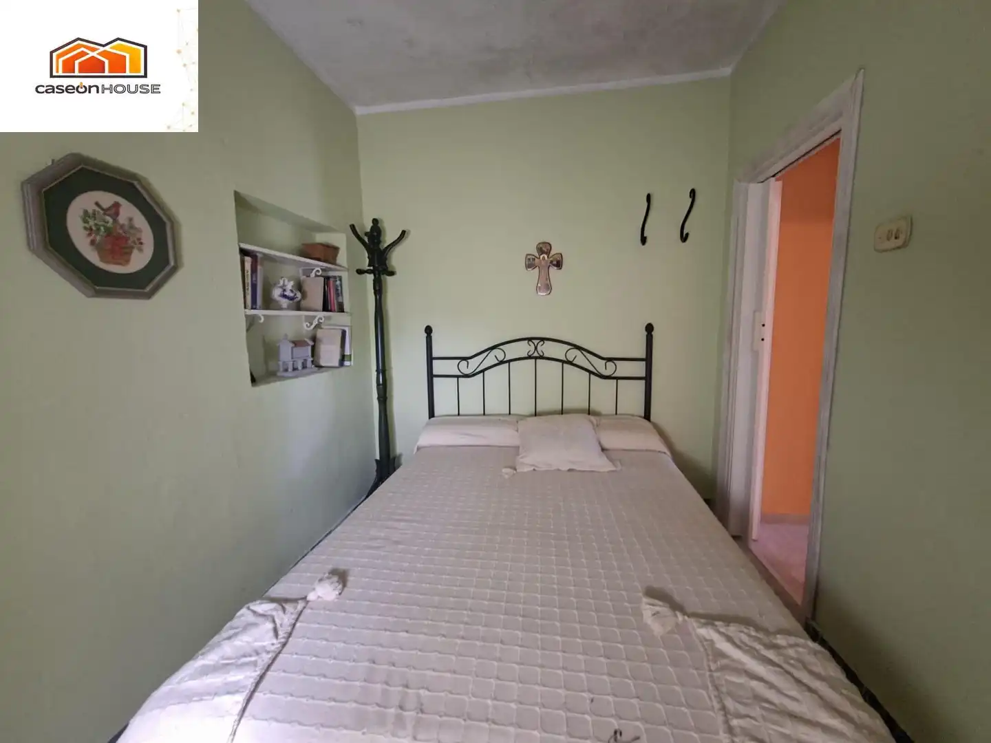 Habitación de Casa o chalet en venta en Chiclana de la Frontera con Terraza y Piscina comunitaria