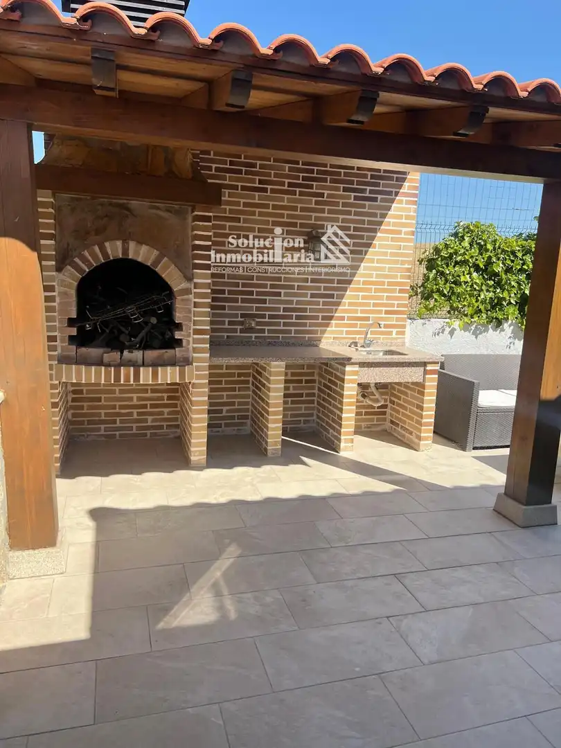 Chalet con piscina en venta en Martín Gaite, imagen 11