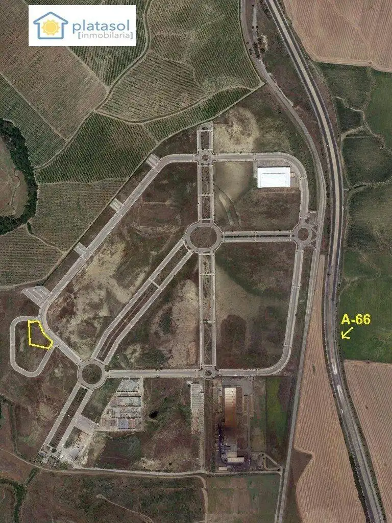 Terreny industrial en venda en Guillena