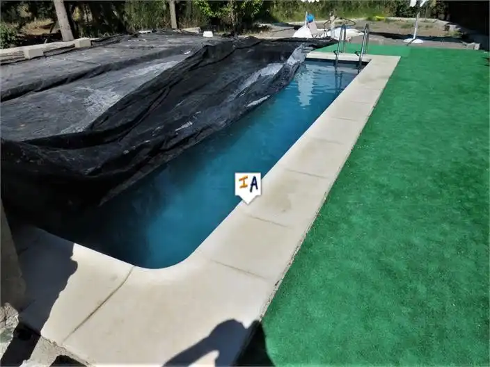 Xalet amb piscina en venda a Alcaudete, imagen 2