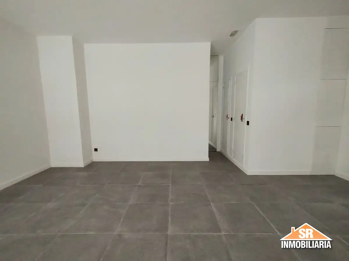 Business premises to rent in Rúa do Socorro 35, imagen 2