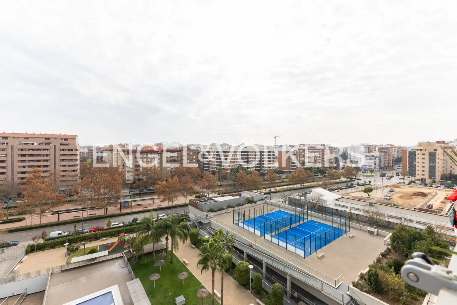 Terrasse von Wohnung zum Verkauf in Valencia mit Klimaanlage, Heizung und Parkett