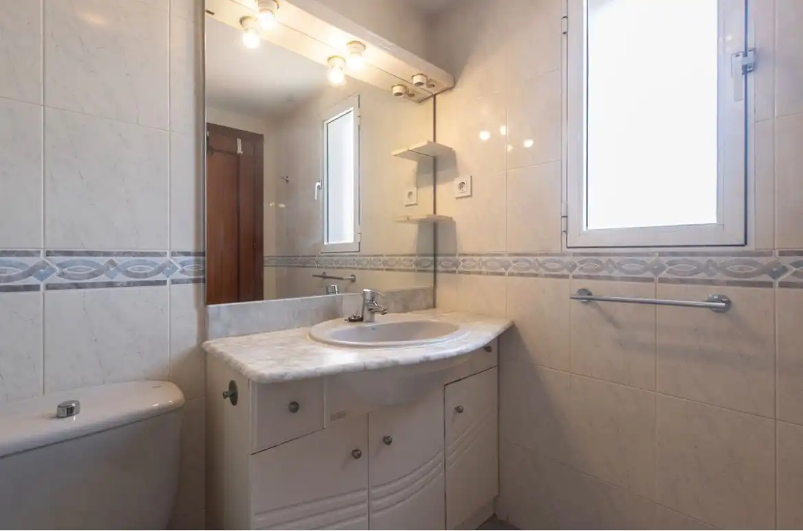Apartamento con piscina en venta en Playa de los Boliches, imagen 14
