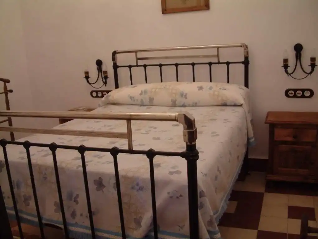 Habitación de Finca rústica en venta en Lucena con Jardín privado, Terraza y Piscina