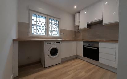 Kitchen of Flat for sale in  Madrid Capital