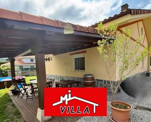 Exterior view of House or chalet to rent in Voto  with Parquet flooring and Furnished