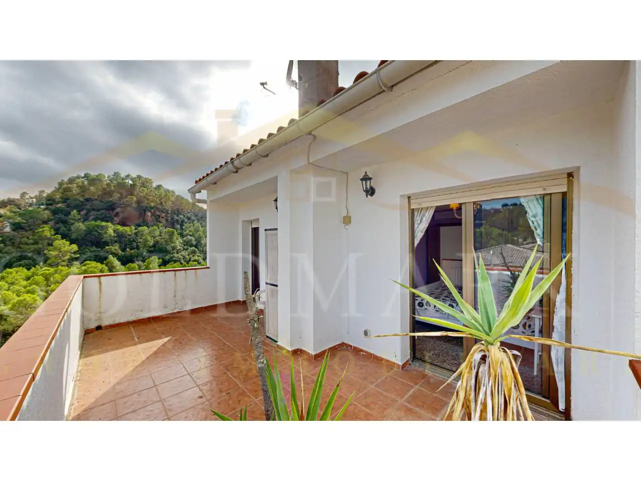 Jardín de Casa o chalet en venta en Corbera de Llobregat con Aire acondicionado, Calefacción y Jardín privado