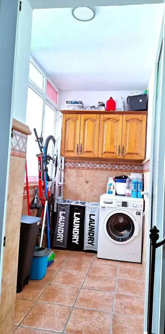 Cocina de Piso en venta en La Línea de la Concepción con Aire acondicionado, Calefacción y Terraza
