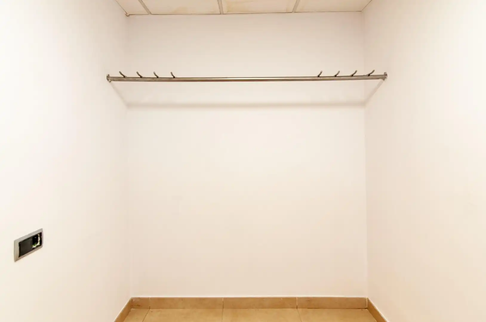Local comercial de lloguer a Carrer La Granada, imagen 20