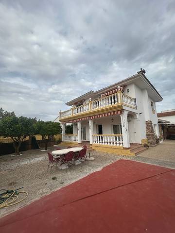 Casa-chalet en Venta en Calle Seguidilla en Jardines de Alhaurín - Huerta Alta - Fuensanguínea