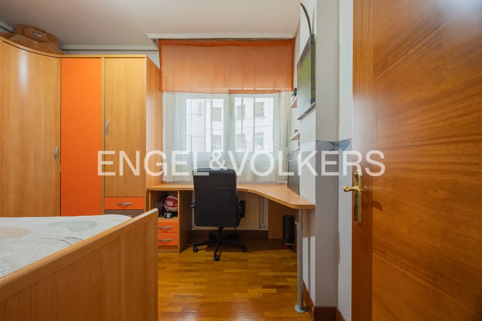 Piso en venta en Bilbao  con Calefacción y Terraza