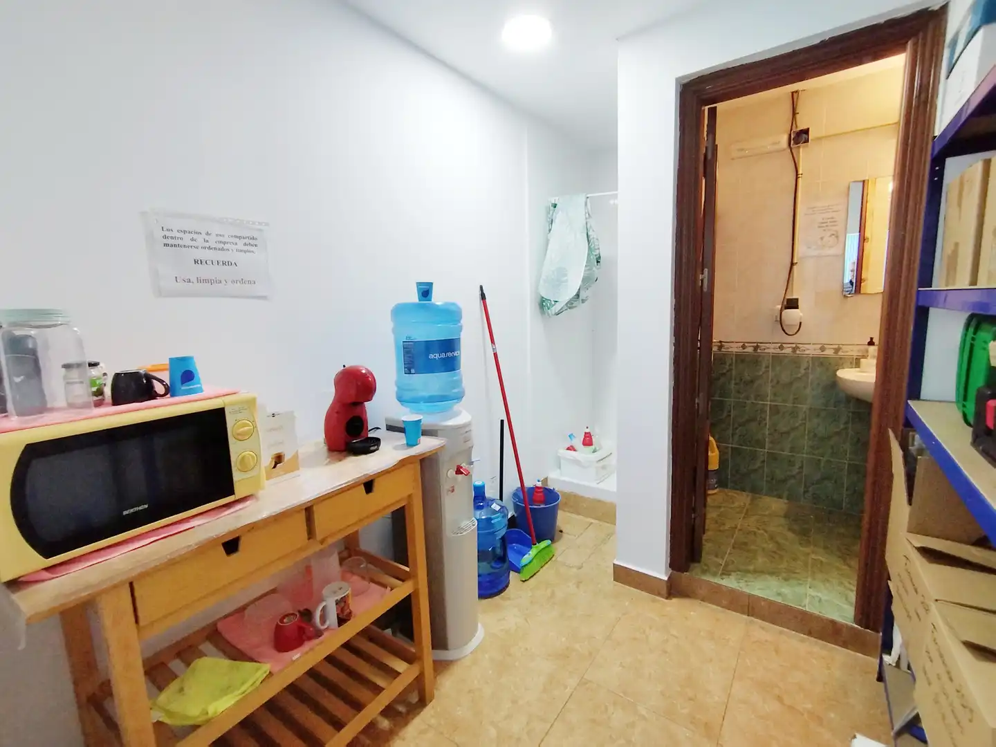 Baño de Nave industrial en venta en Vélez-Málaga con Alarma