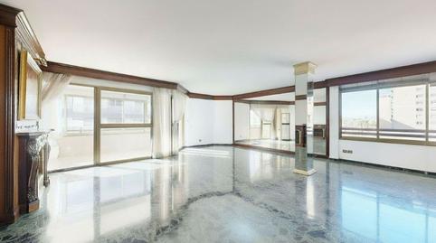 Foto 3 de Piso en venta en Jaume Roig, Valencia