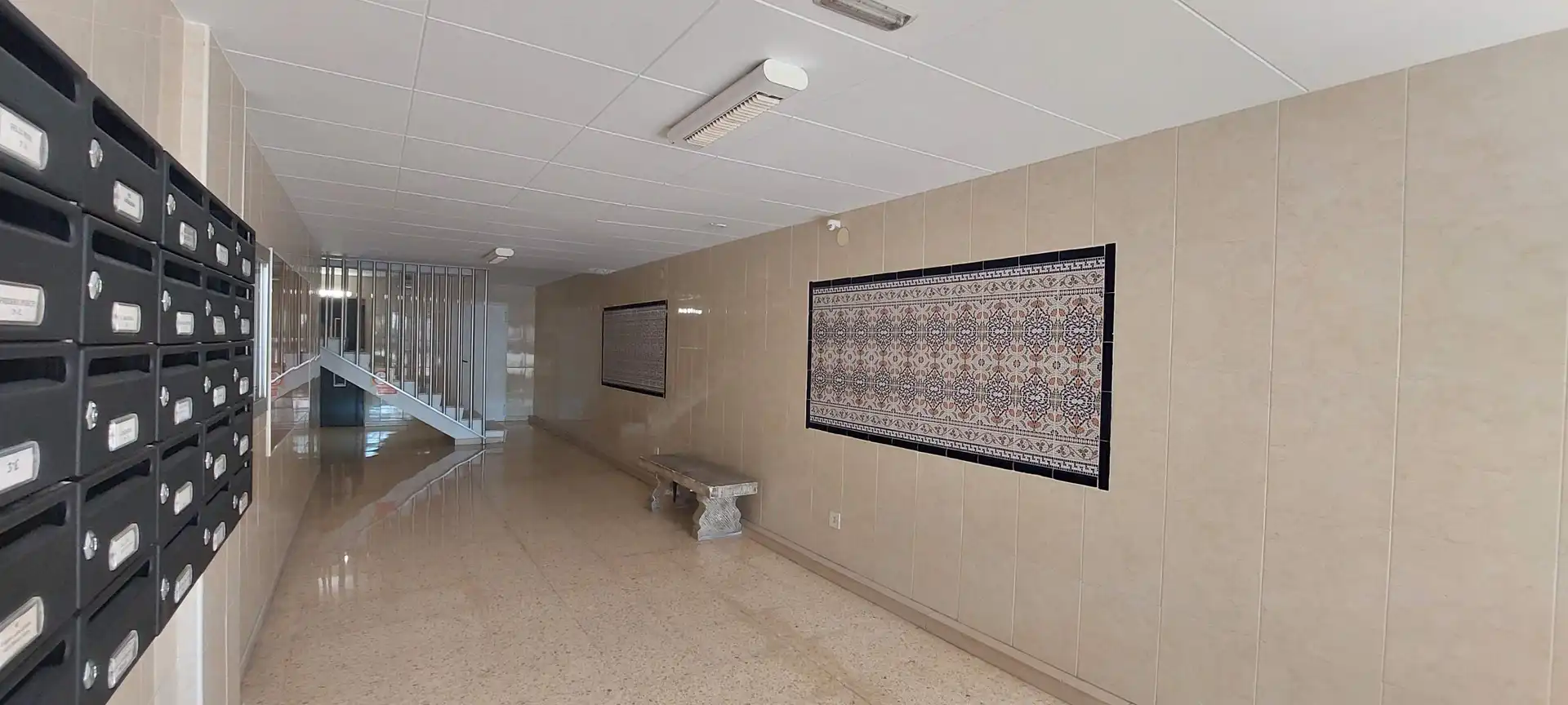 Wohnung zum Verkauf in Salou mit Klimaanlage, Heizung und Abstellraum