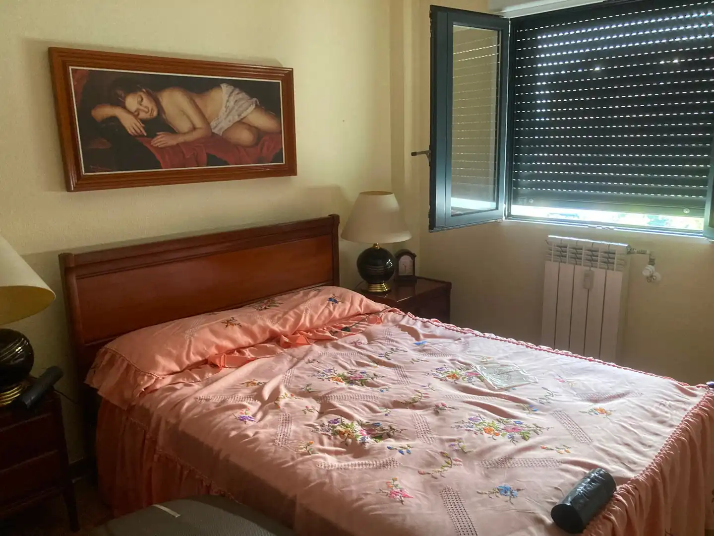 Habitación de Piso en venta en Gijón  con Calefacción, Parquet y Amueblado