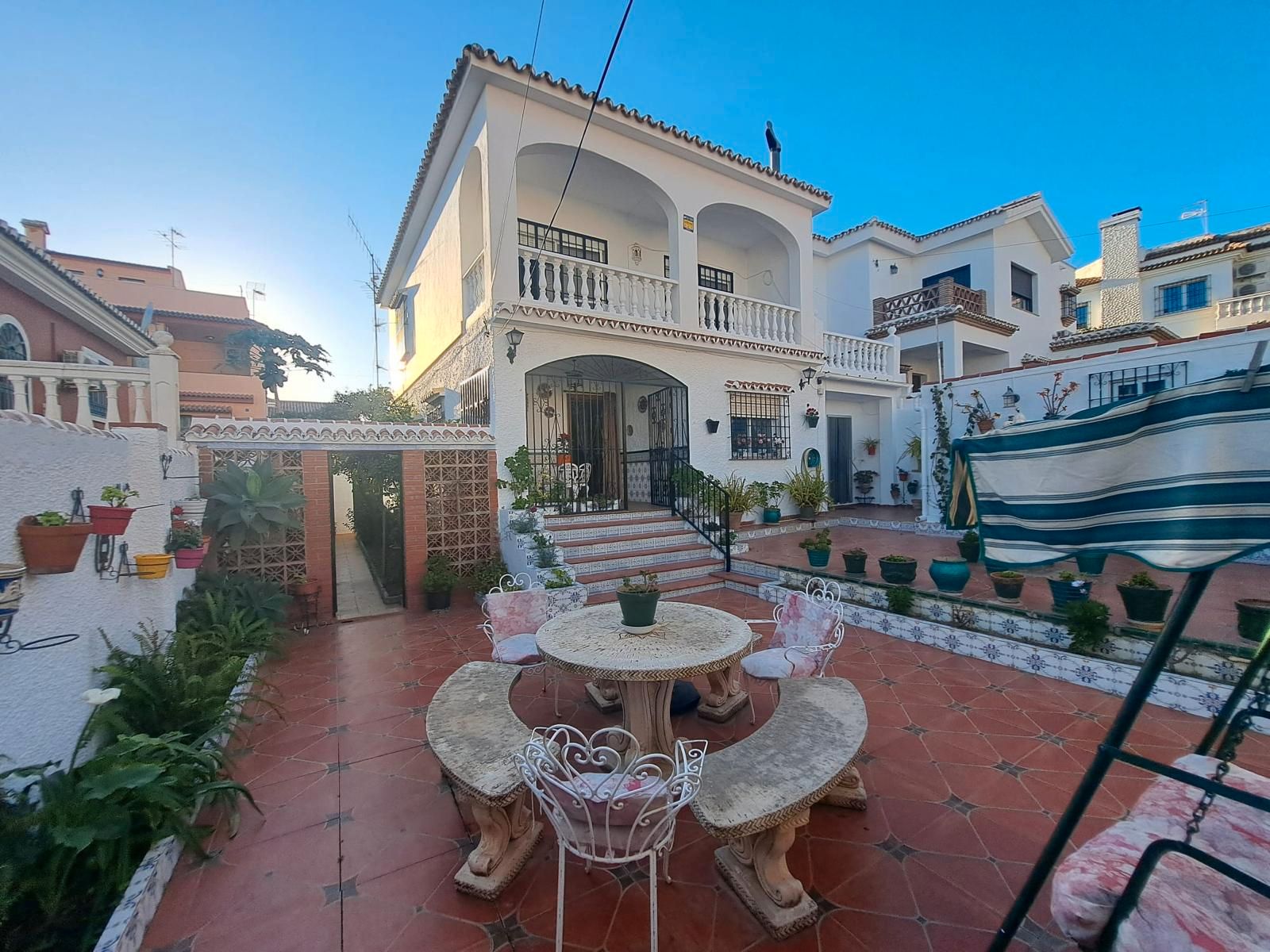 Jardí de Casa o xalet en venda en Benalmádena amb Aire condicionat, Traster i Moblat