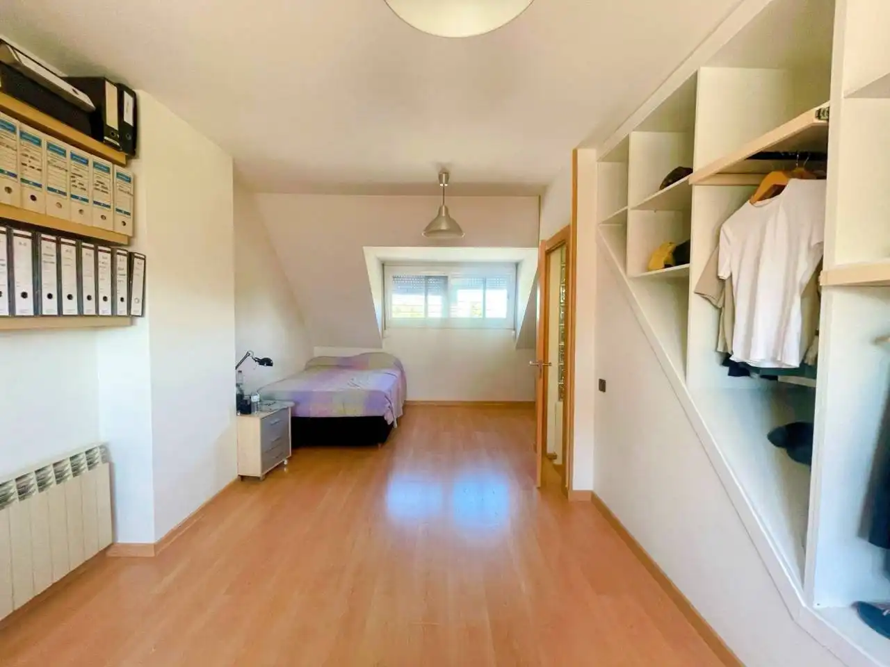 Bedroom of Houses for sale in Cerdanyola del Vallès  with Air Conditioner, Heating and Private garden