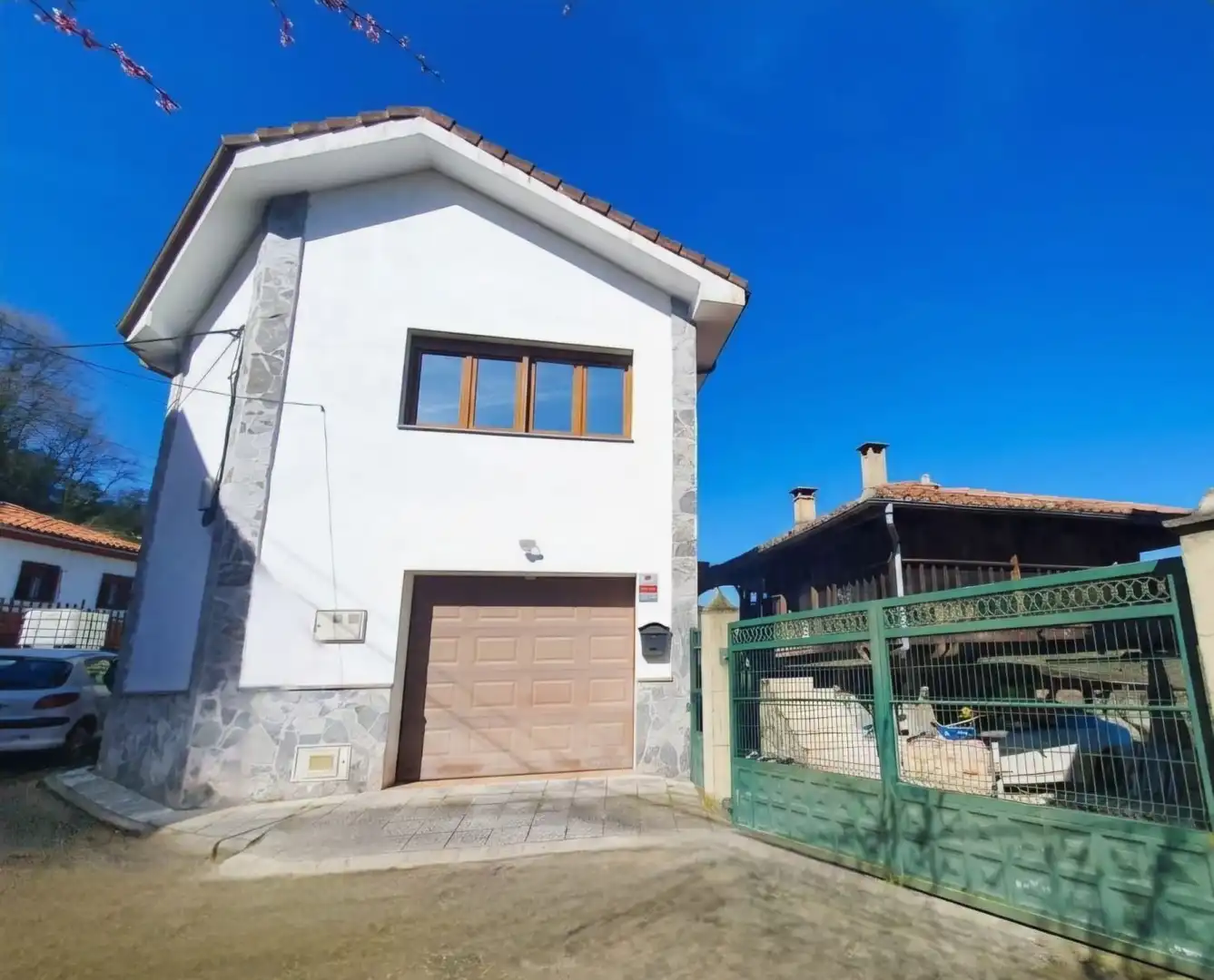 Außenansicht von Haus oder Chalet zum Verkauf in Grado mit Heizung, Privatgarten und Terrasse