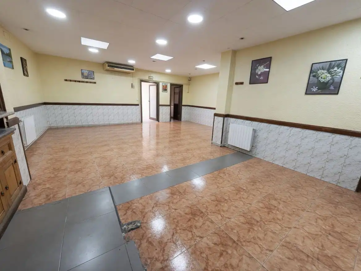 Detached homes for sale in Sant Joan Despí  with Air Conditioner, Heating and Parquet flooring