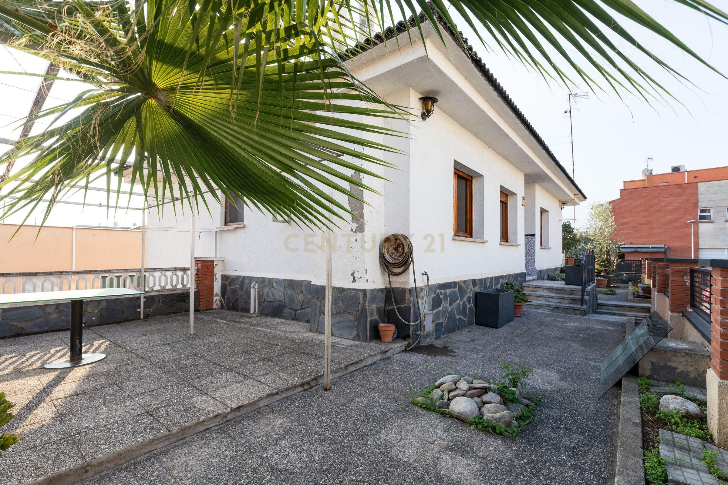 Exterior view of House or chalet for sale in Lliçà de Vall