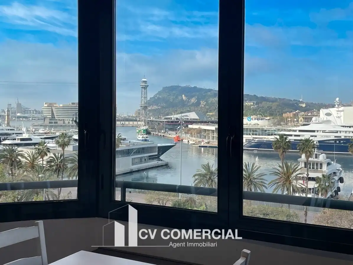 Flat for sale in Barcelona  with Air Conditioner, Heating and Parquet flooring