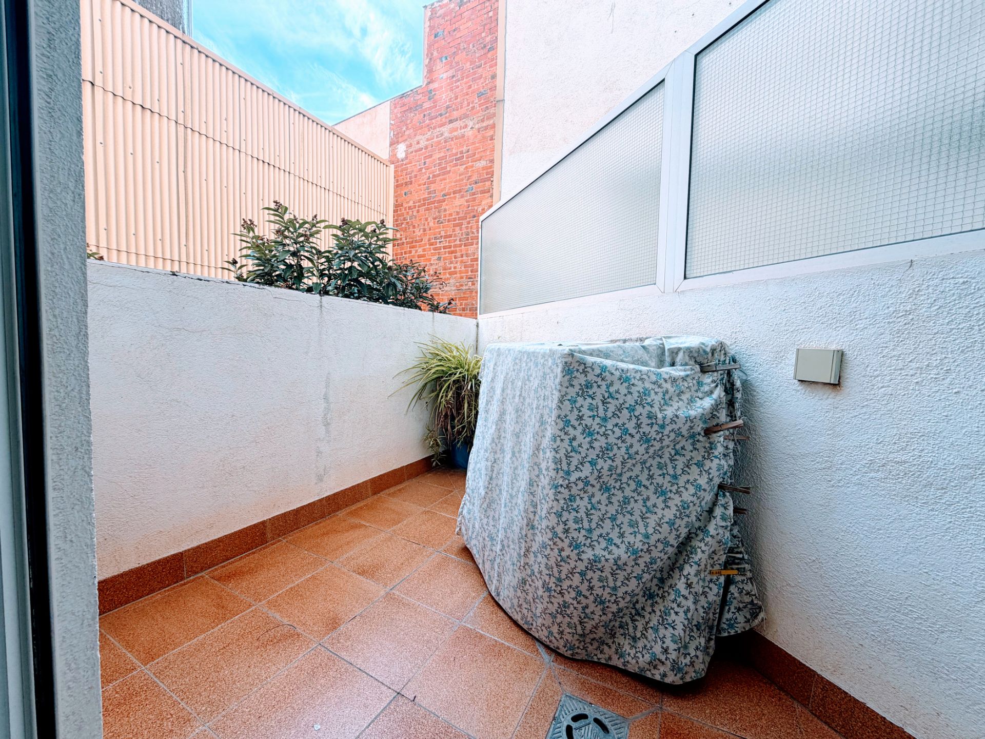 Terrace of Flat for sale in Terrassa  with Furnished, Oven and Balcony
